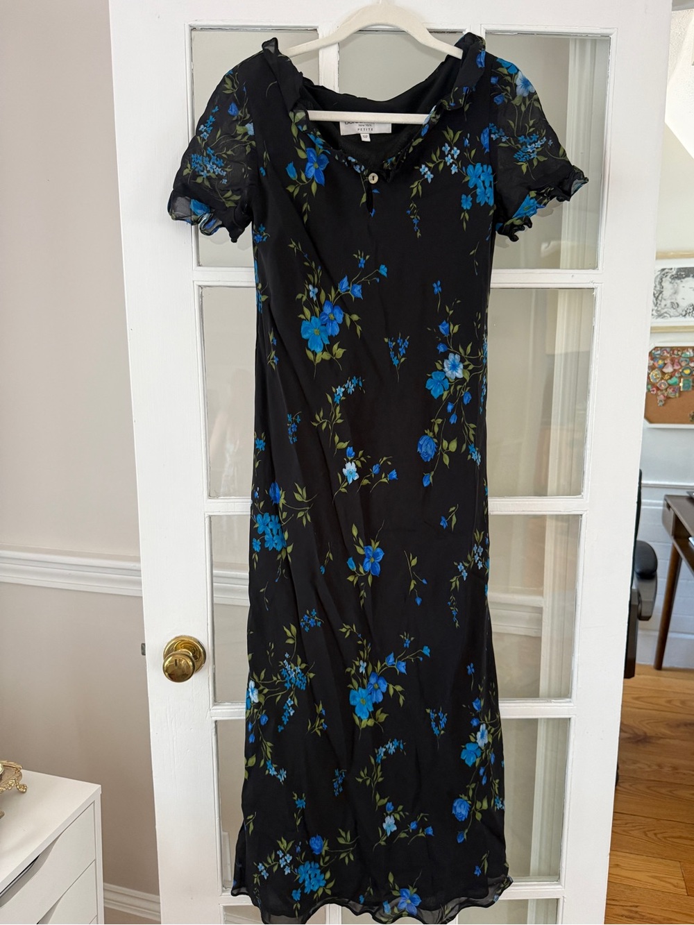 Donna Ricco Black Midi Dress with Blue Floral Print